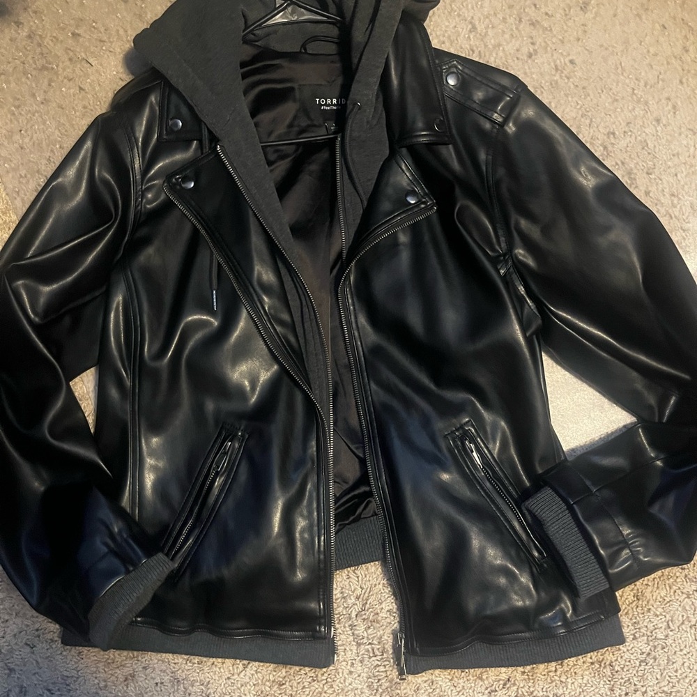 Torrid Black Leather Bomber Jacket - Picture 5 of 8